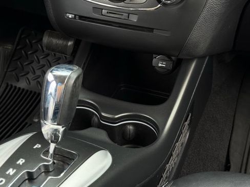 Used 2013 Dodge Journey Crew w/ Driver Convenience Group FWD image 27