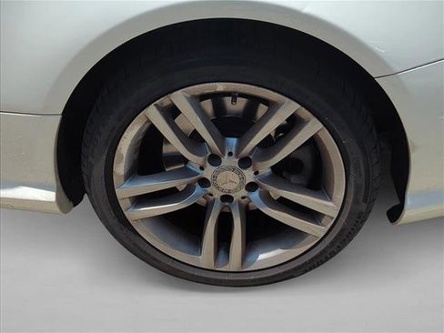 Used 2016 Mercedes-Benz SL 400 w/ Premium I Package image 6