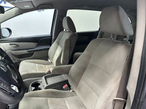 Used 2014 Honda Odyssey LX image 20