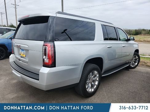 Used 2015 GMC Yukon XL SLT w/ Open Road Package image 4