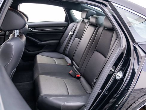 Used 2020 Honda Accord Sport image 16