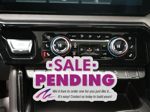 Used 2022 GMC Sierra 1500 AT4 w/ AT4 Preferred Package image 31