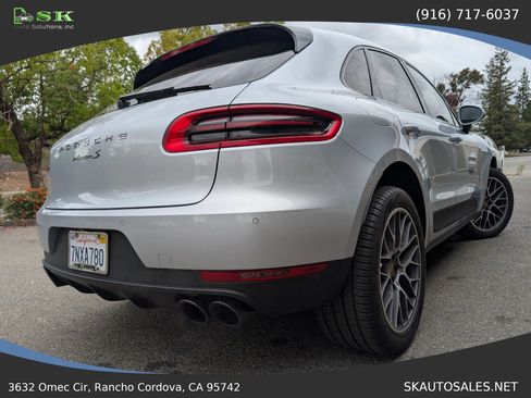 Used 2016 Porsche Macan S image 8