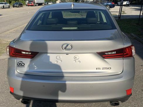 Used 2014 Lexus IS 250 w/ Premium Package RWD image 5