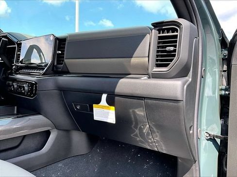 New 2026 Chevrolet Silverado 2500 ZR2 w/ LPO, Dark Essentials Package AWD/4WD image 27
