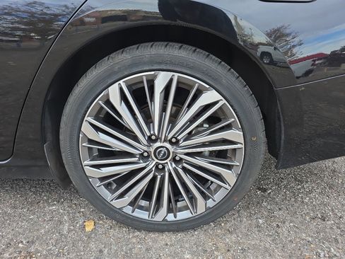 Used 2023 Nissan Altima 2.5 SL image 31