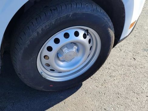 New 2025 Ford Maverick XL w/ Equipment Group 101A image 10