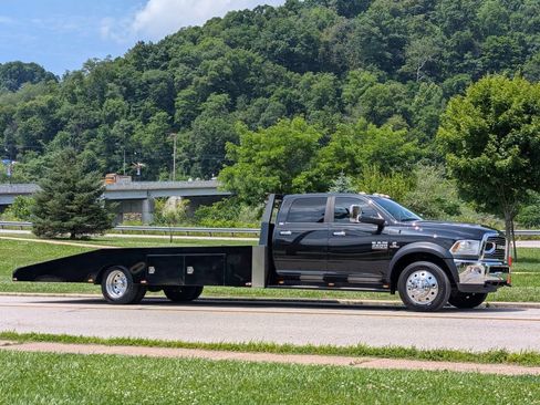 Used 2016 RAM 4500 Laramie AWD/4WD image 5