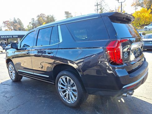 Used 2024 GMC Yukon Denali image 4
