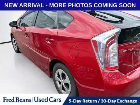 Used 2013 Toyota Prius Three w/ Solar Roof Pkg FWD image 4