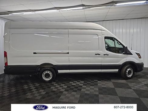 Used 2025 Ford Transit 250 148 High Roof Extended w/ Load Area Protection Package RWD image 2