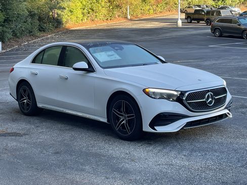 New 2026 Mercedes-Benz E 350 Sedan image 4