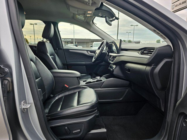 Used 2024 Ford Escape Platinum AWD/4WD image 10
