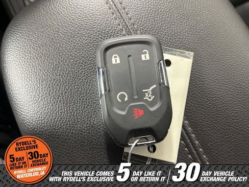 Certified 2023 GMC Terrain SLT w/ Infotainment Package II image 42