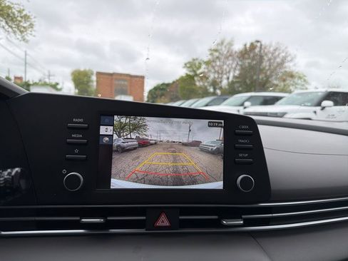 New 2026 Hyundai Elantra SE FWD image 24