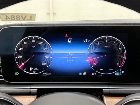 Used 2025 Mercedes-Benz GLS 580 4MATIC image 26