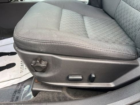 Used 2011 Ford Fusion SE image 18