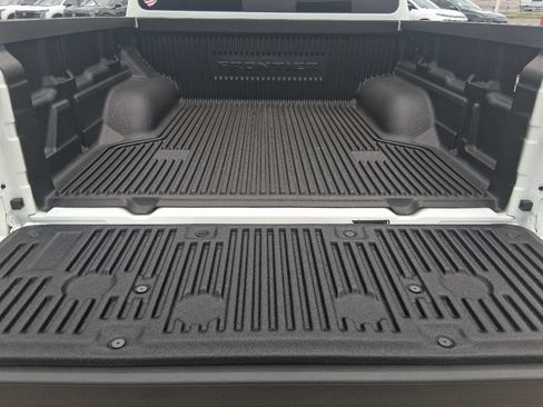 New 2026 Nissan Frontier PRO-4X w/ Tow Package AWD/4WD image 7