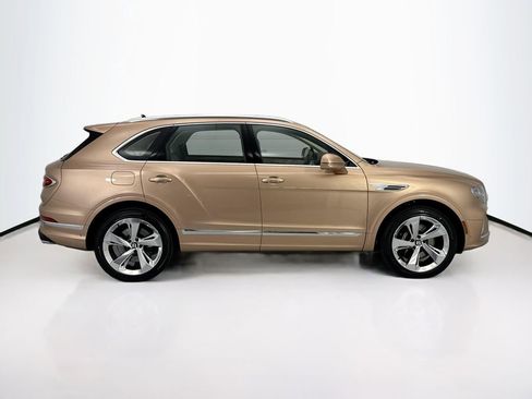 New 2026 Bentley Bentayga image 4