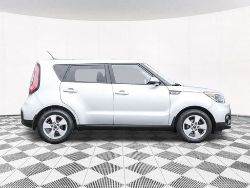 Used 2017 Kia Soul image 8