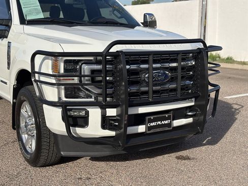 Used 2020 Ford F350 Platinum image 14