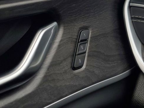 Used 2022 Jeep Grand Cherokee L Limited image 18