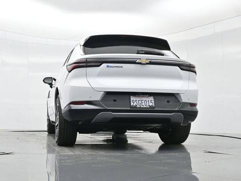 Used 2025 Chevrolet Equinox EV LT w/ Convenience Package image 46