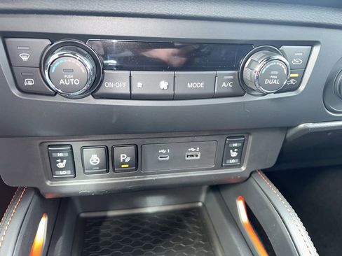 New 2026 Nissan Frontier PRO-4X w/ Pro-4x Convenience Package AWD/4WD image 14