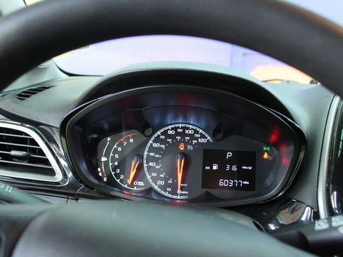 Used 2020 Chevrolet Spark LT image 15