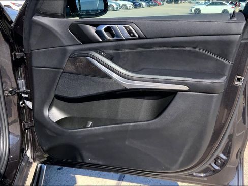 Used 2023 BMW X5 sDrive40i w/ Premium Package image 23