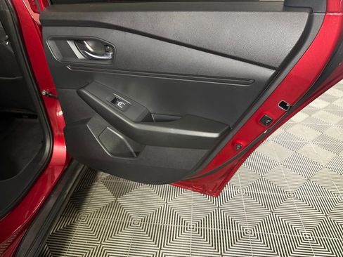 Used 2025 Honda Accord Sport image 27