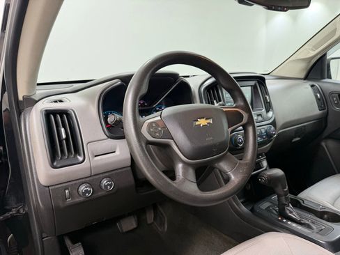 Used 2017 Chevrolet Colorado W/T w/ Custom Special Edition image 17