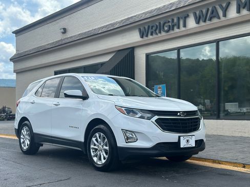 Used 2021 Chevrolet Equinox LT image 1