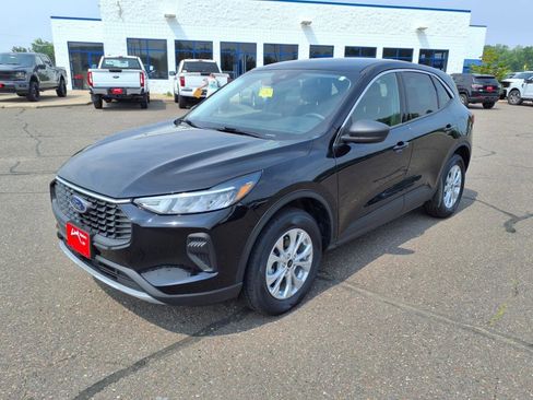 Certified 2024 Ford Escape Active image 1
