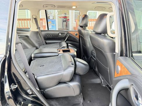 Used 2021 Nissan Armada SL w/ Captain's Chairs Package image 39