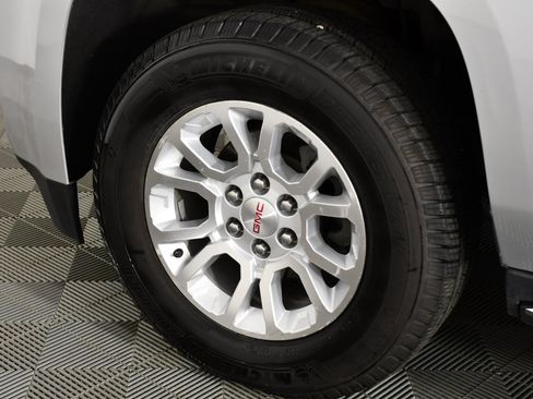 Used 2019 GMC Yukon SLT w/ Open Road Package AWD/4WD image 56