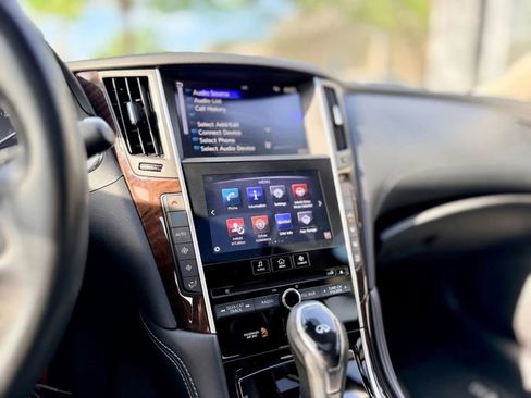 Used 2019 INFINITI Q50 Luxe w/ Cargo Package (L96) RWD image 31