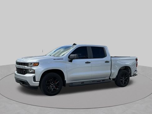 Used 2022 Chevrolet Silverado 1500 Custom w/ Rally Edition RWD image 3