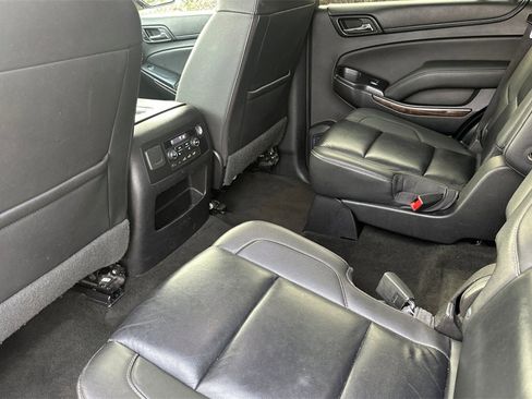 Used 2018 Chevrolet Tahoe LT image 11
