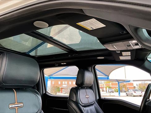 Used 2021 Ford F150 Platinum w/ Equipment Group 701A High image 13