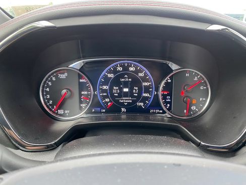 Used 2025 Chevrolet Blazer RS FWD image 19