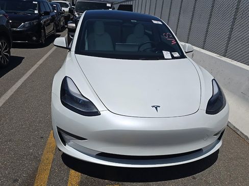 Used 2022 Tesla Model Y Performance AWD/4WD image 2