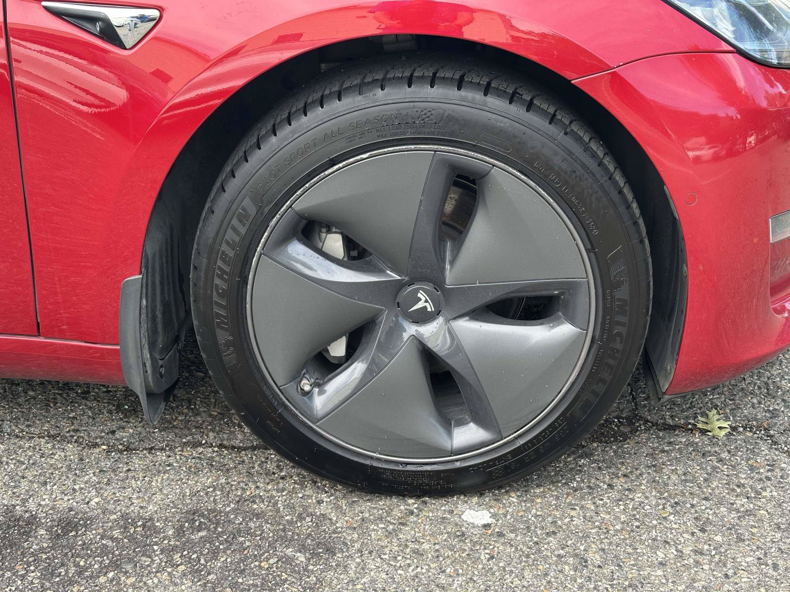 Used 2018 Tesla Model 3 Performance AWD/4WD image 10