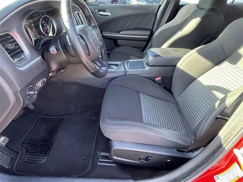 Used 2019 Dodge Charger R/T w/ Navigation & Travel Group image 14