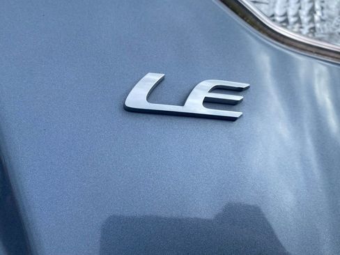 Used 2022 Toyota Corolla LE image 15