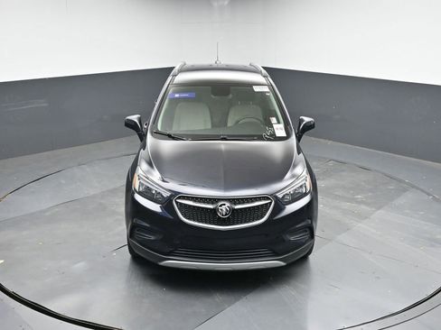 Used 2022 Buick Encore Preferred w/ Safety Package image 25