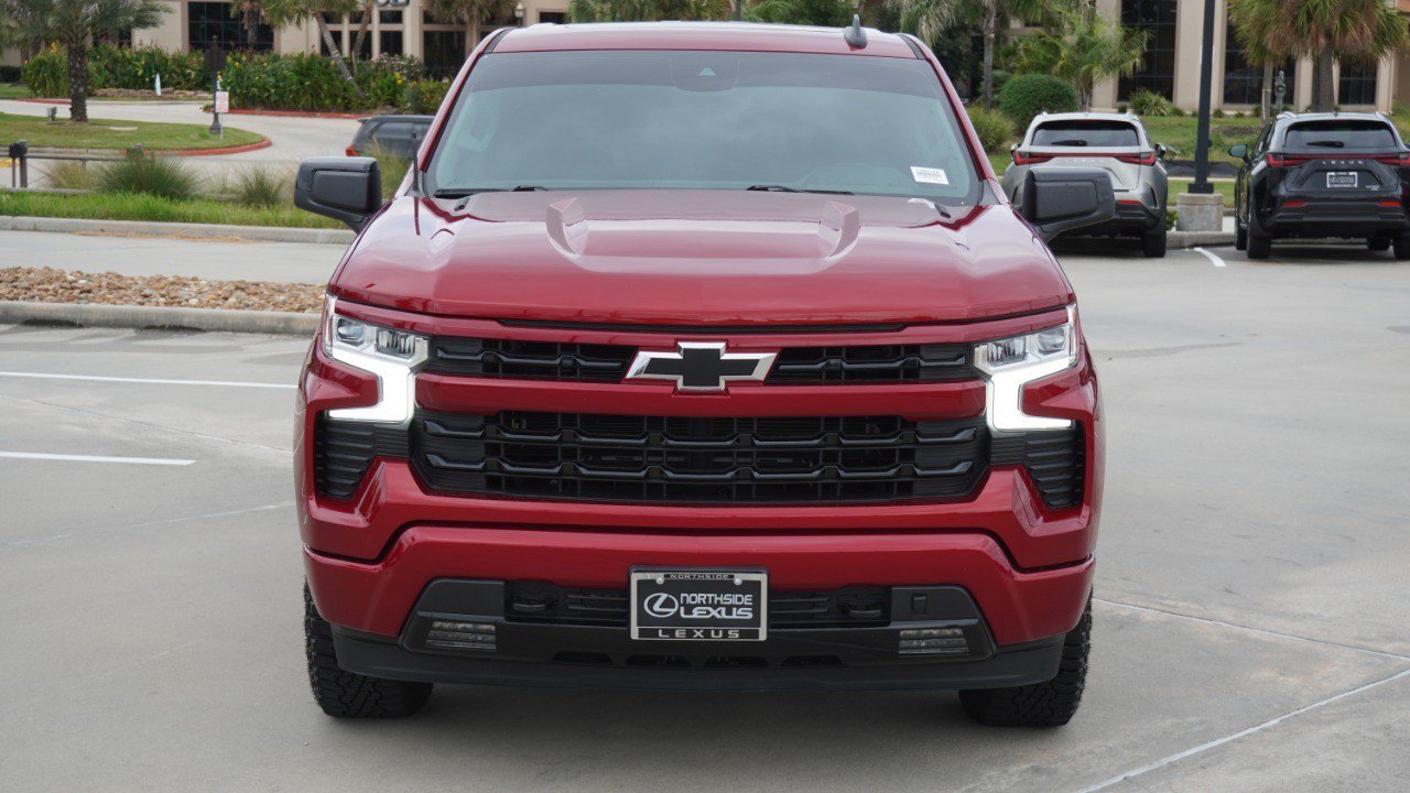 Used 2023 Chevrolet Silverado 1500 RST w/ Texas Edition Plus AWD/4WD image 2