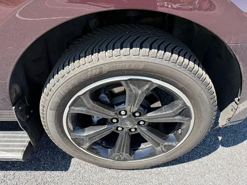 Used 2023 Ford Expedition Max Limited AWD/4WD image 11