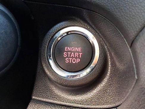 Used 2024 Subaru Ascent Touring image 25