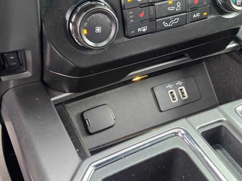 Used 2016 Ford F150 XLT w/ Equipment Group 302A Luxury image 33